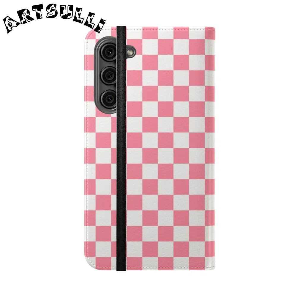 JAKKOUTTHEBXX Pink and White Checkered Flip Case 2025