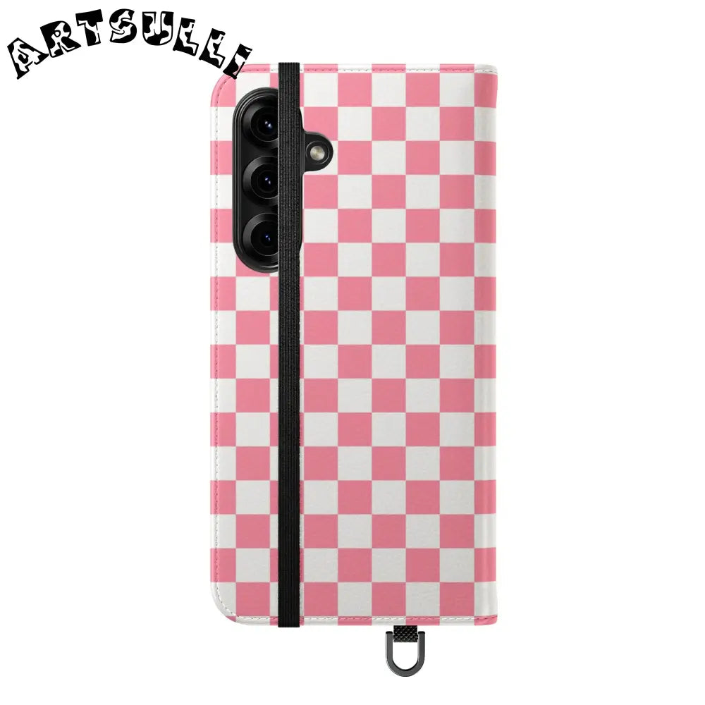 JAKKOUTTHEBXX Pink and White Checkered Flip Case 2025