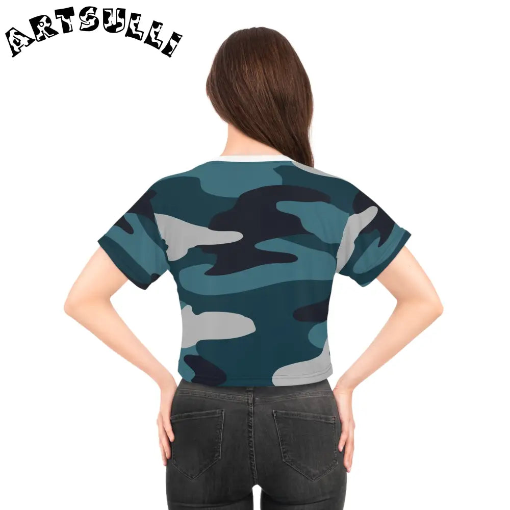 JAKKOUTTHEBXX Blue Camouflage Crop Tee (AOP) JAKKOUTTHEBXX Artsulli