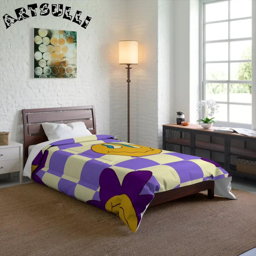 JAKKOUTTHEBXX Trippy Flower Power Motifs Comforter JAKKOUTTHEBXX