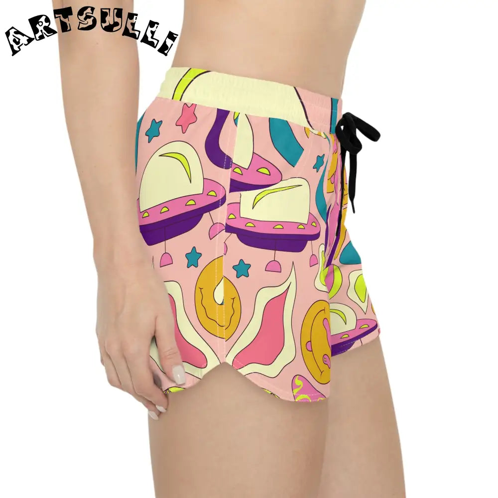 JAKKOUTTHEBXX Trippy Spaceships Women’s Casual Shorts (AOP)