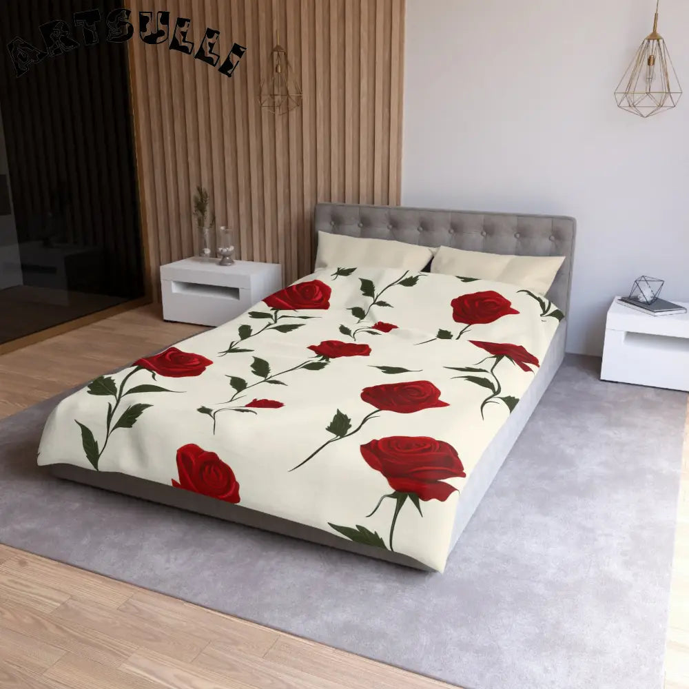 JAKKOUTTHEBXX Red Roses Microfiber Duvet Cover JAKKOUTTHEBXX