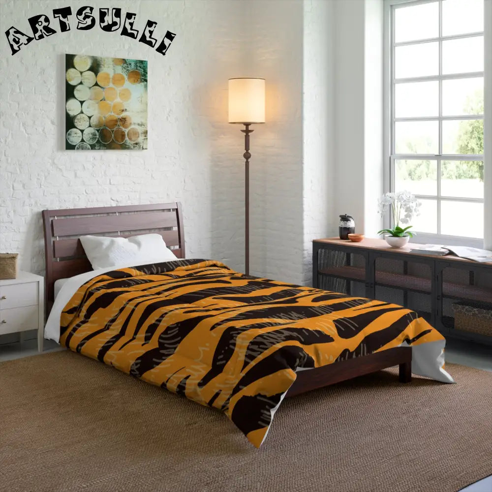 JAKKOUTTHEBXX Tiger Scratches Orange & Black Comforter JAKKOUTTHEBXX