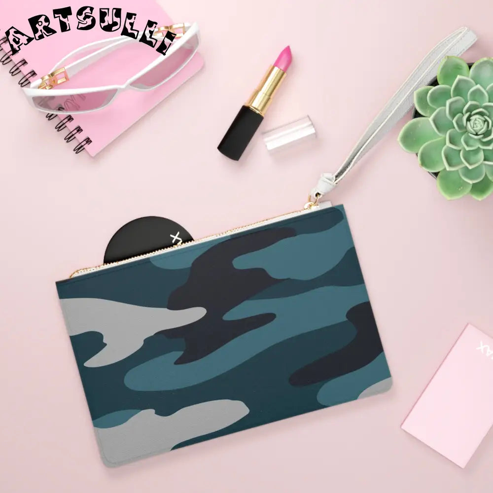 JAKKOUTTHEBXX Blue Camouflage Clutch Bag JAKKOUTTHEBXX Artsulli