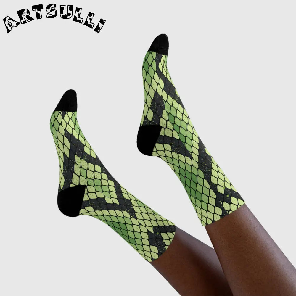 JAKKOUTTHEBXX Snake Skin Green and Black Sublimation Crew Socks (EU)