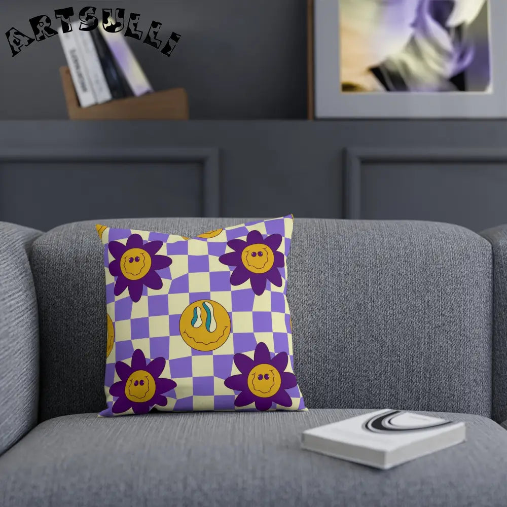 JAKKOUTTHEBXX Trippy Flower Power Motifs Pink Cushion JAKKOUTTHEBXX