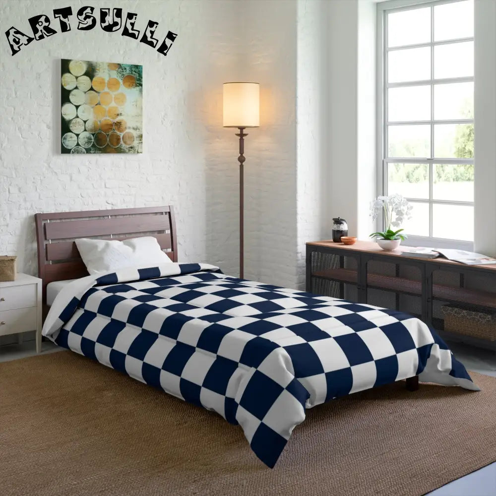 JAKKOUTTHEBXX Checkerboard White and Navy Blue Comforter