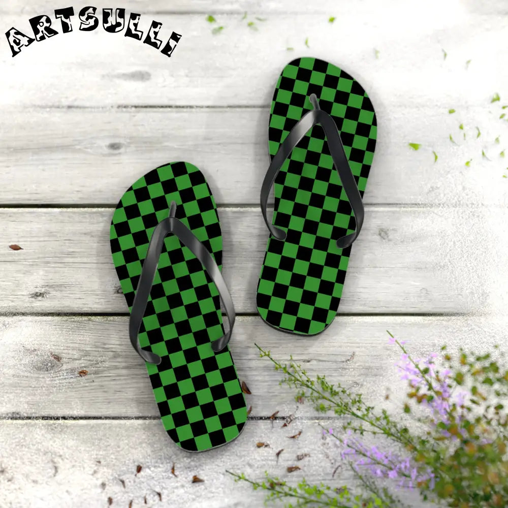 JAKKOUTTHEBXX Checkerboard Green and Black Flip Flops JAKKOUTTHEBXX