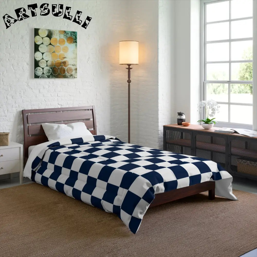 JAKKOUTTHEBXX Checkerboard White and Navy Blue Comforter