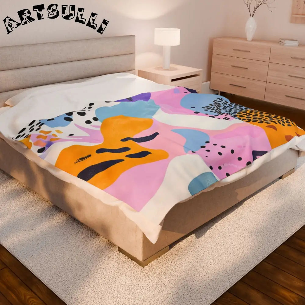 JAKKOUTTHEBXX Colorful Abstract Dots and Shapes Velveteen Plush