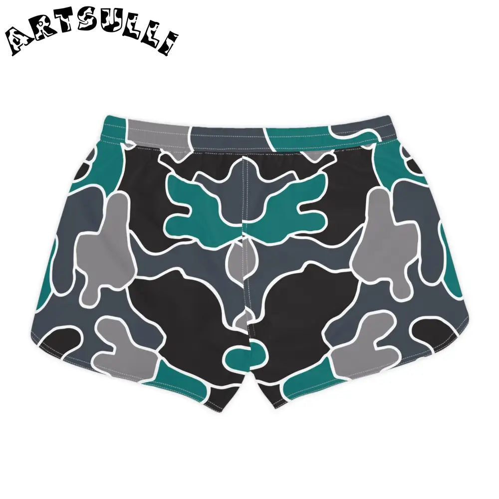 JAKKOUTTHEBXX Surreal Camouflage Women’s Casual Shorts (AOP)