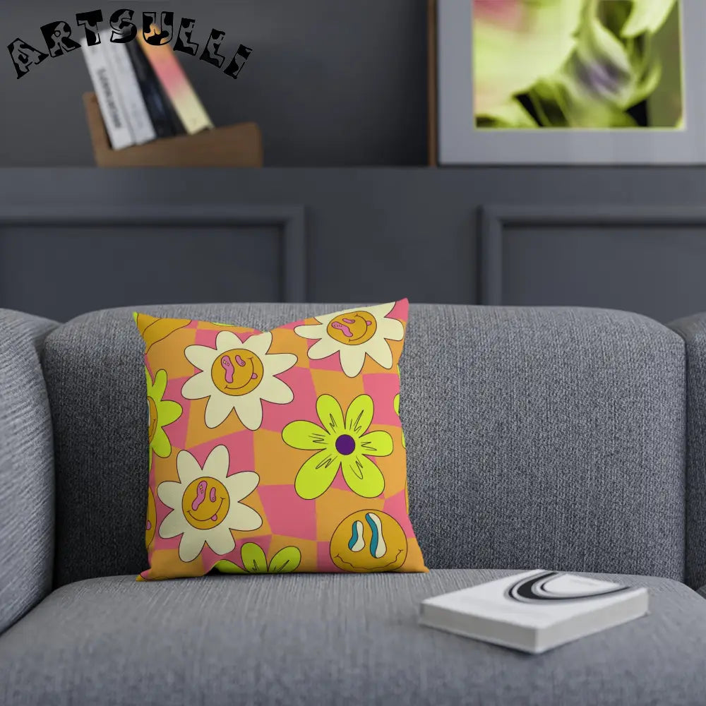 JAKKOUTTHEBXX Trippy Sour Face Rave Cushion JAKKOUTTHEBXX Artsulli