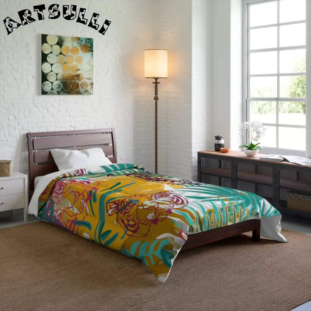 JAKKOUTTHEBXX Tropical Jungle Tigers Brown and Green Comforter