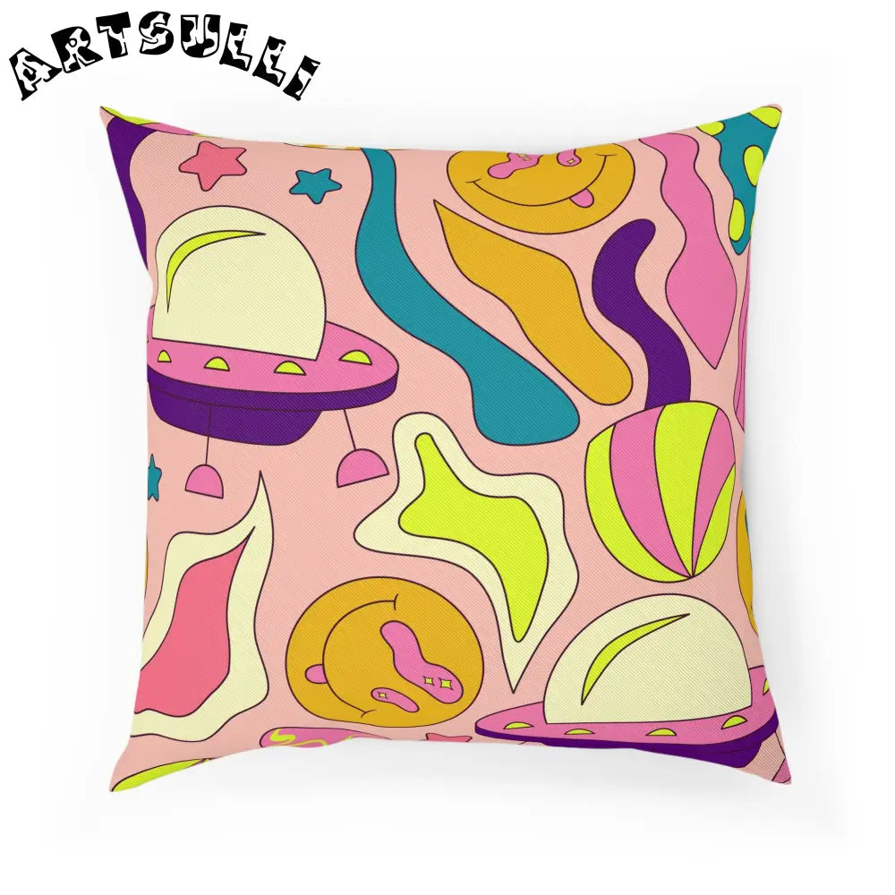 JAKKOUTTHEBXX Trippy Spaceships Pink Cushion JAKKOUTTHEBXX Artsulli