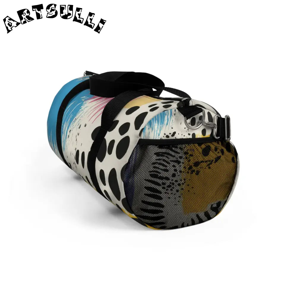 JAKKOUTTHEBXX Rae Zebra Rhapsody Duffel Bag JAKKOUTTHEBXX Artsulli