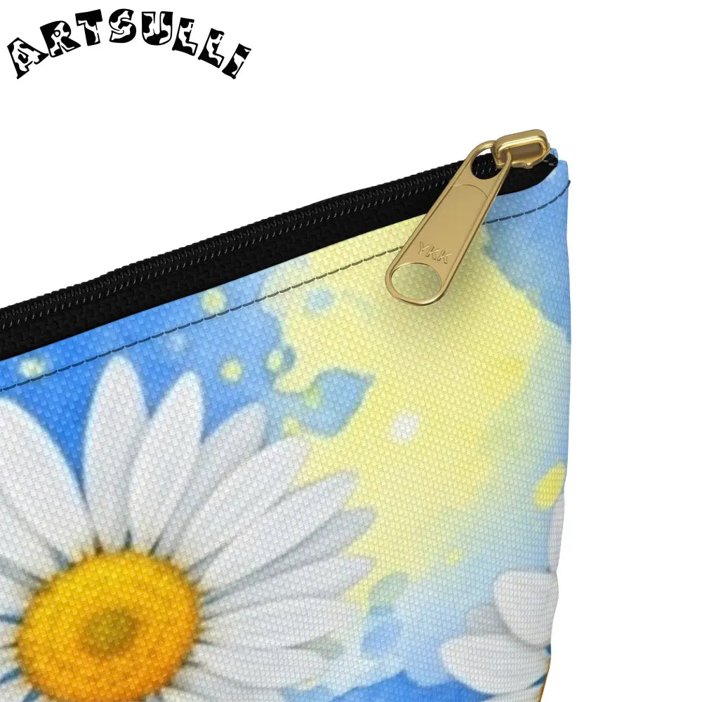 JAKKOUTTHEBXX Daisies Accessory Pouch JAKKOUTTHEBXX Artsulli - Art
