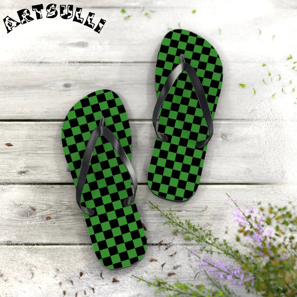 JAKKOUTTHEBXX Checkerboard Green and Black Flip Flops JAKKOUTTHEBXX