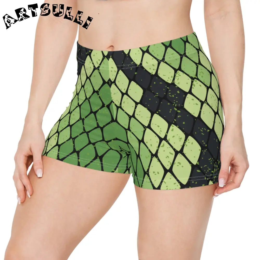 JAKKOUTTHEBXX Snake Skin Green and Black Women’s Shorts (AOP)