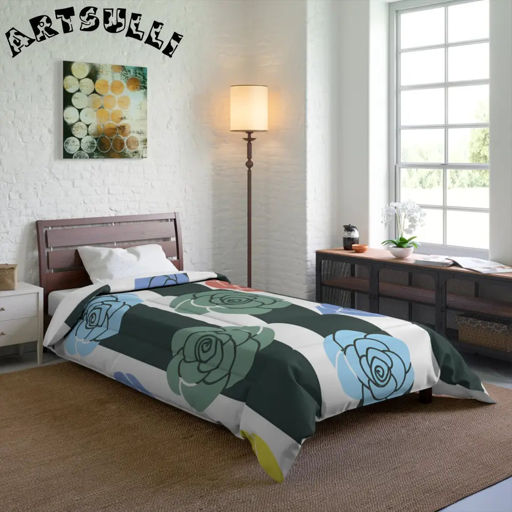JAKKOUTTHEBXX Stripes x Roses Black and White Comforter