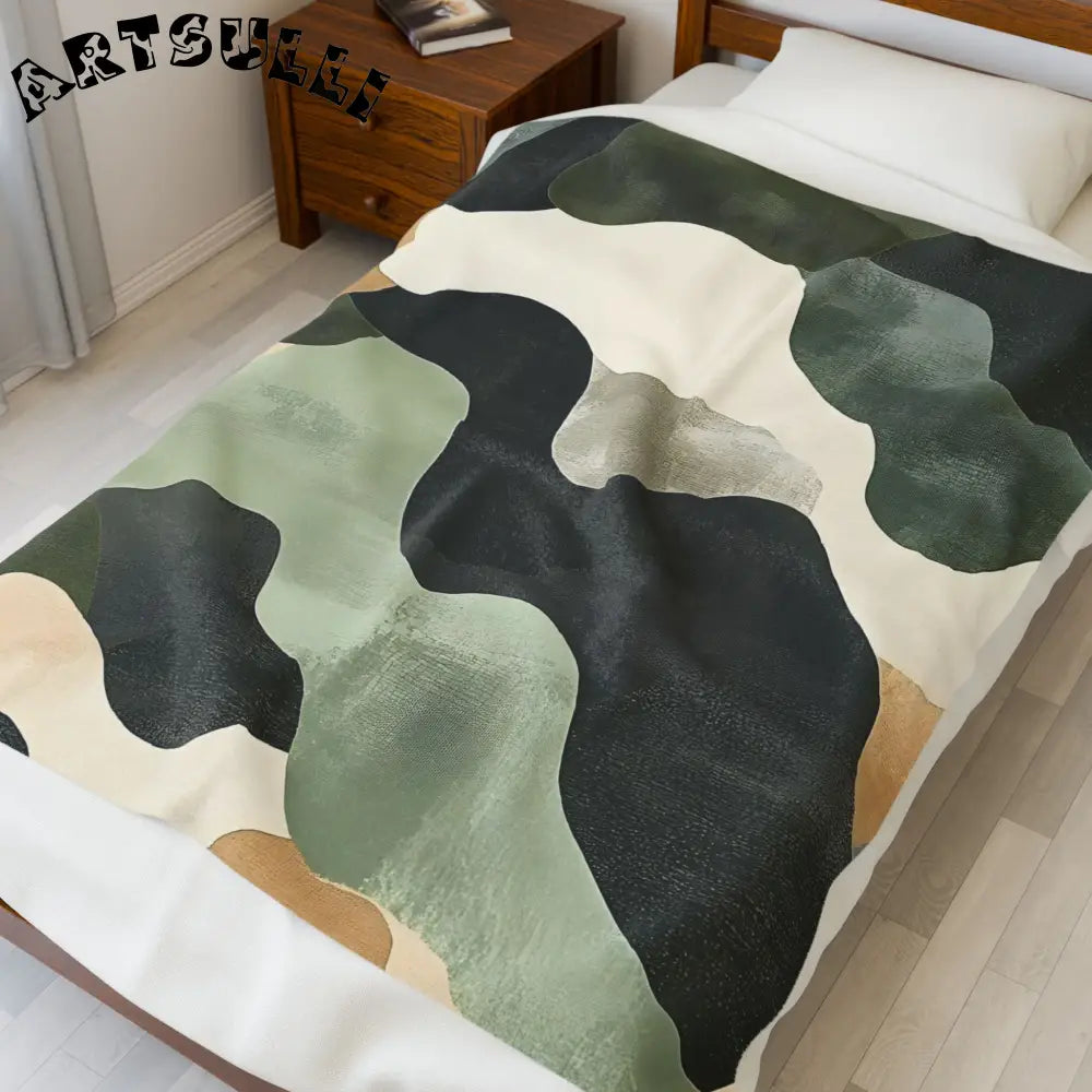 JAKKOUTTHEBXX Velveteen Blanket Style Abstract Rug in Green Black