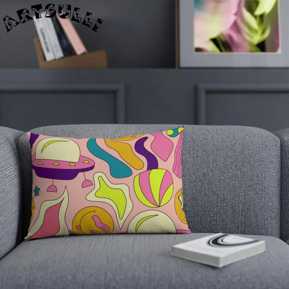 JAKKOUTTHEBXX Trippy Spaceships Pink Cushion JAKKOUTTHEBXX Artsulli