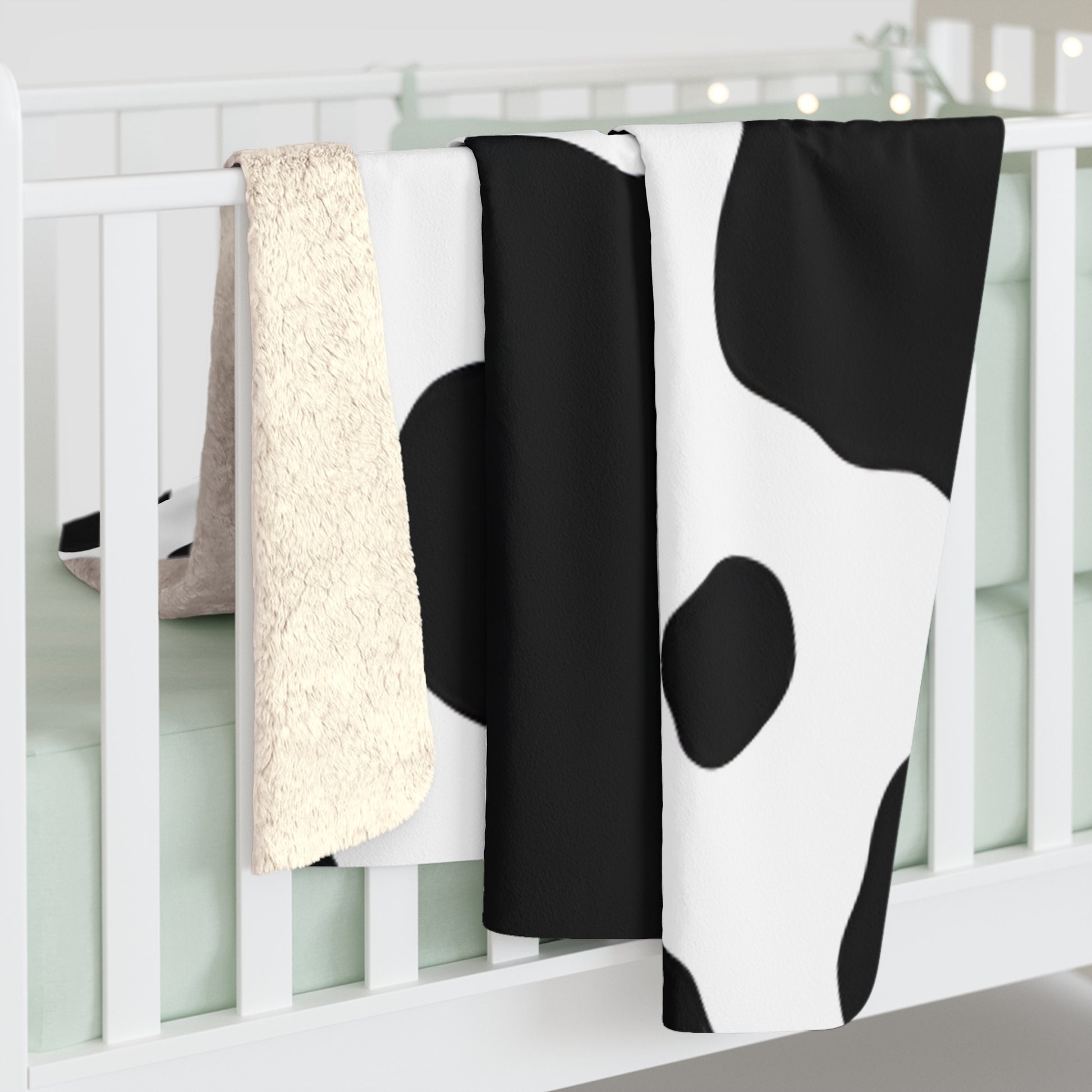 Cow Print Focus Sherpa Fleece Blanket, Artsulli - Art is Long, Life is Short, Home Decor, , , , , , , 