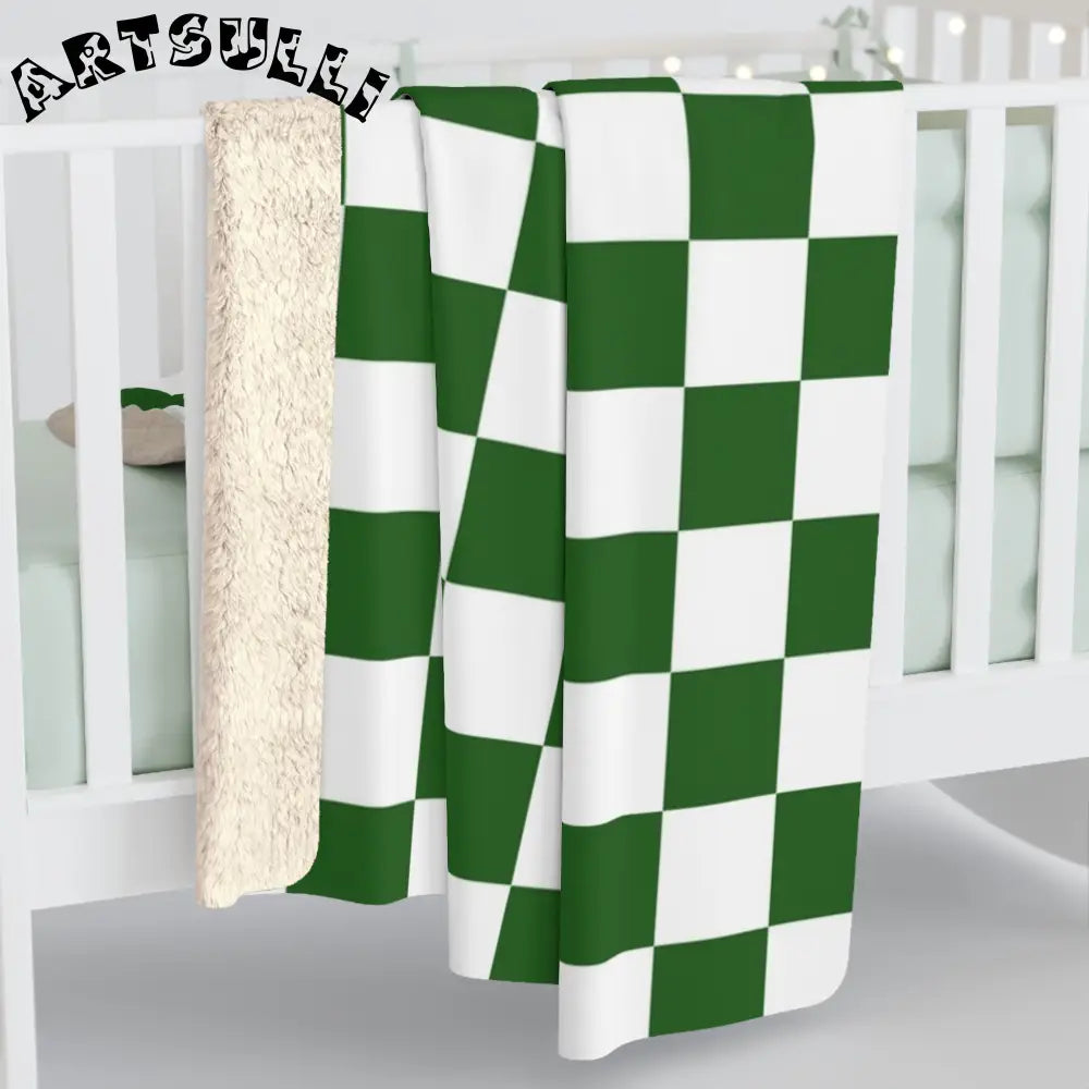 JAKKOUTTHEBXX Checkerboard White and Dark Green Sherpa Fleece