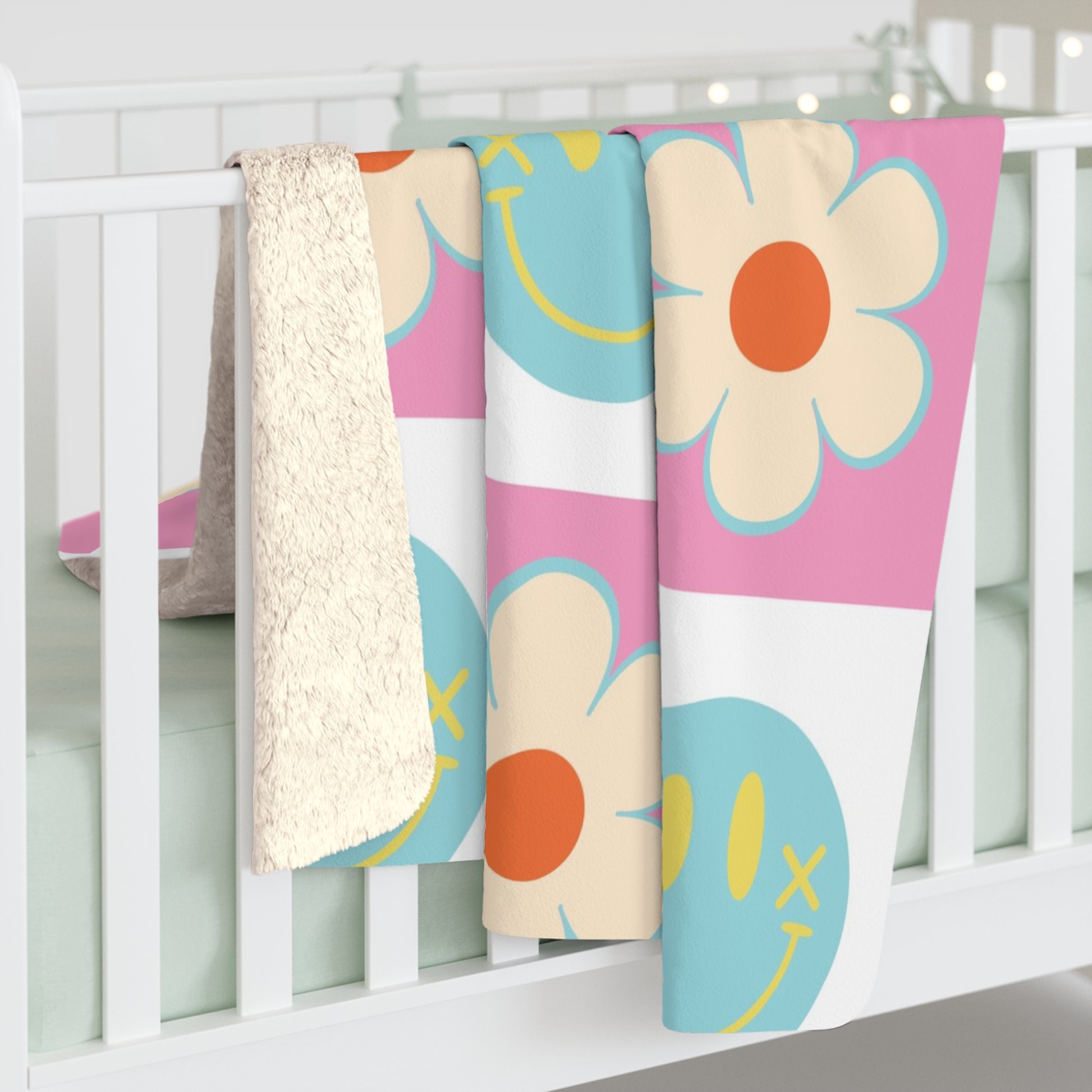 Madotsukis Grin Bloom Sherpa Fleece Blanket, Artsulli - Art is Long, Life is Short, Home Decor, , , , , , , 