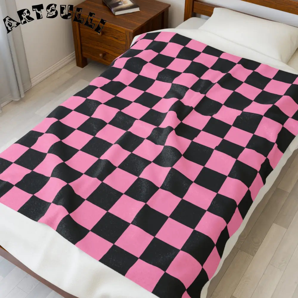JAKKOUTTHEBXX Checkerboard Black and Pink Velveteen Plush Blanket