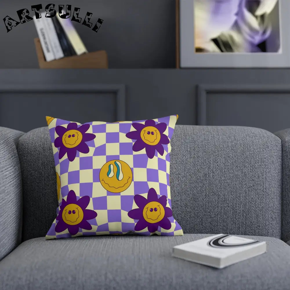 JAKKOUTTHEBXX Trippy Flower Power Motifs Pink Cushion JAKKOUTTHEBXX