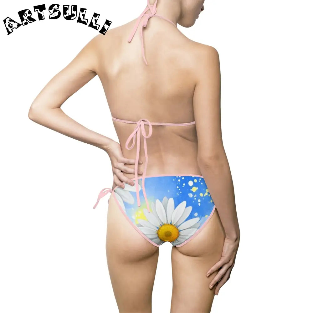 JAKKOUTTHEBXX Daisies Women’s Bikini Swimsuit (AOP) JAKKOUTTHEBXX