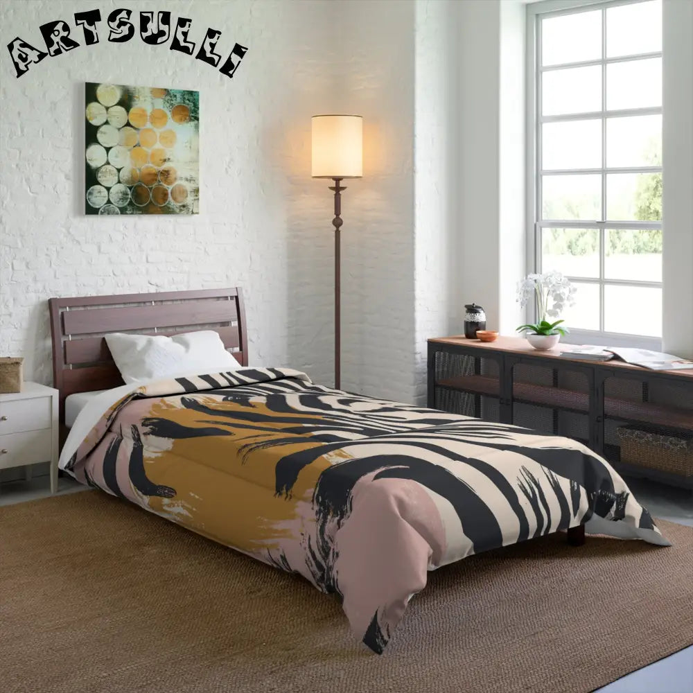 JAKKOUTTHEBXX Art Printed Zebra Brush Strokes Comforter in Pink