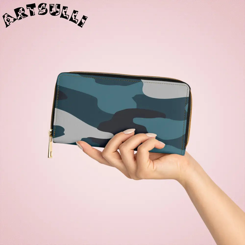 JAKKOUTTHEBXX Blue Camouflage Zipper Wallet JAKKOUTTHEBXX Artsulli