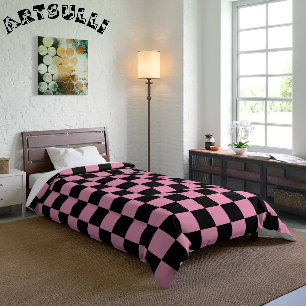 JAKKOUTTHEBXX Checkerboard Black and Pink Comforter JAKKOUTTHEBXX