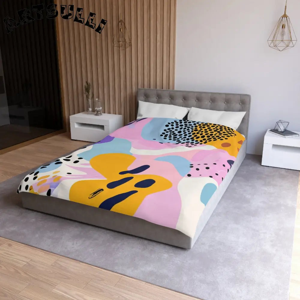 JAKKOUTTHEBXX Colorful Abstract Dots and Shapes Microfiber Duvet