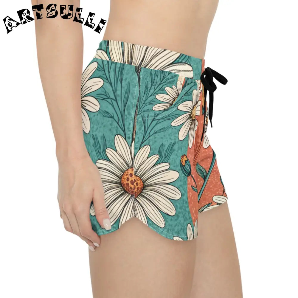 JAKKOUTTHEBXX Retro Daisy Dream Women’s Casual Shorts (AOP)
