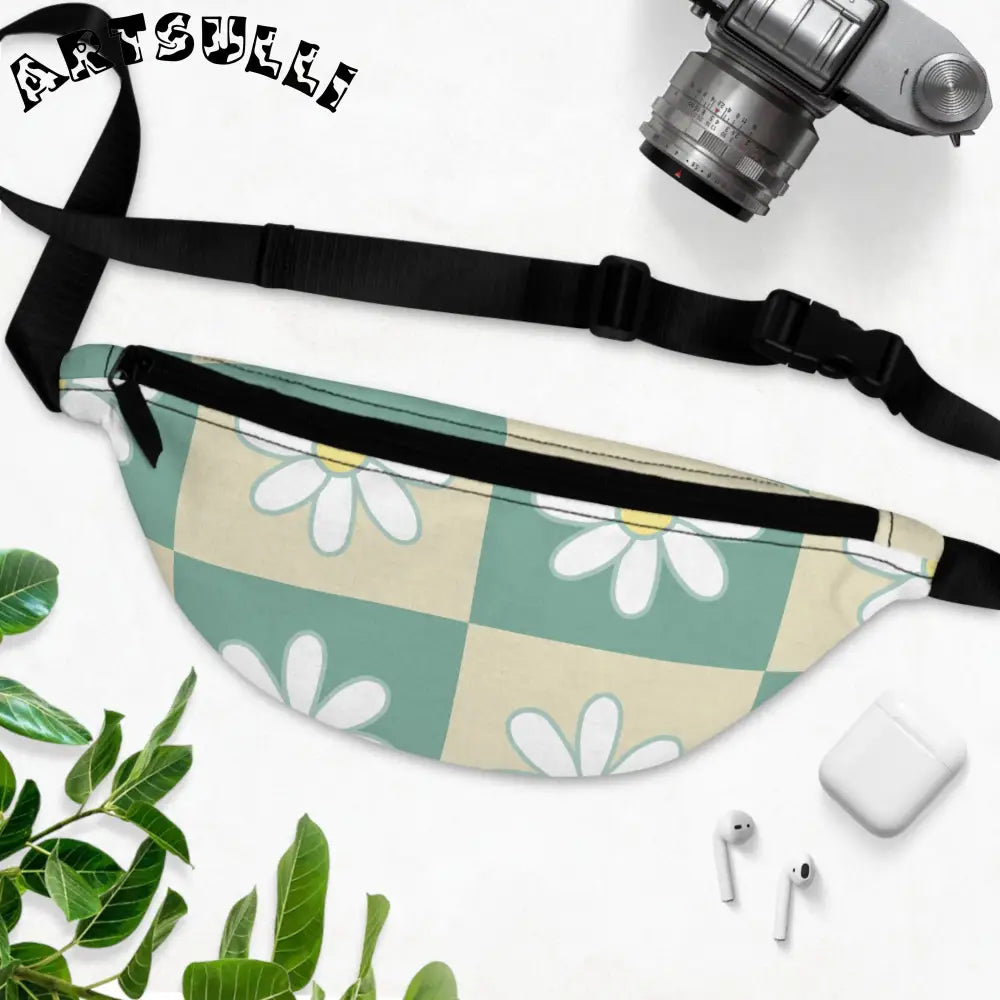 JAKKOUTTHEBXX Retro Daisy Checkerboard Green and Tan Fanny Pack