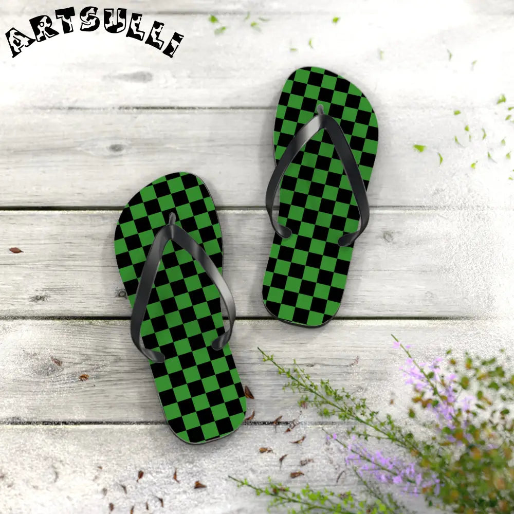 JAKKOUTTHEBXX Checkerboard Green and Black Flip Flops JAKKOUTTHEBXX