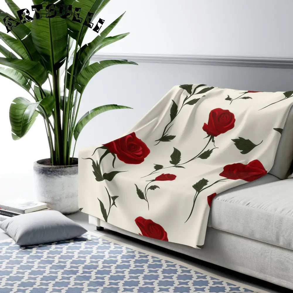 JAKKOUTTHEBXX Red Roses Sherpa Fleece Blanket JAKKOUTTHEBXX Artsulli