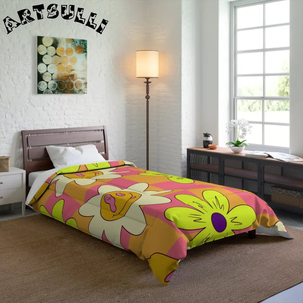JAKKOUTTHEBXX Trippy Sour Face Rave Comforter JAKKOUTTHEBXX Artsulli