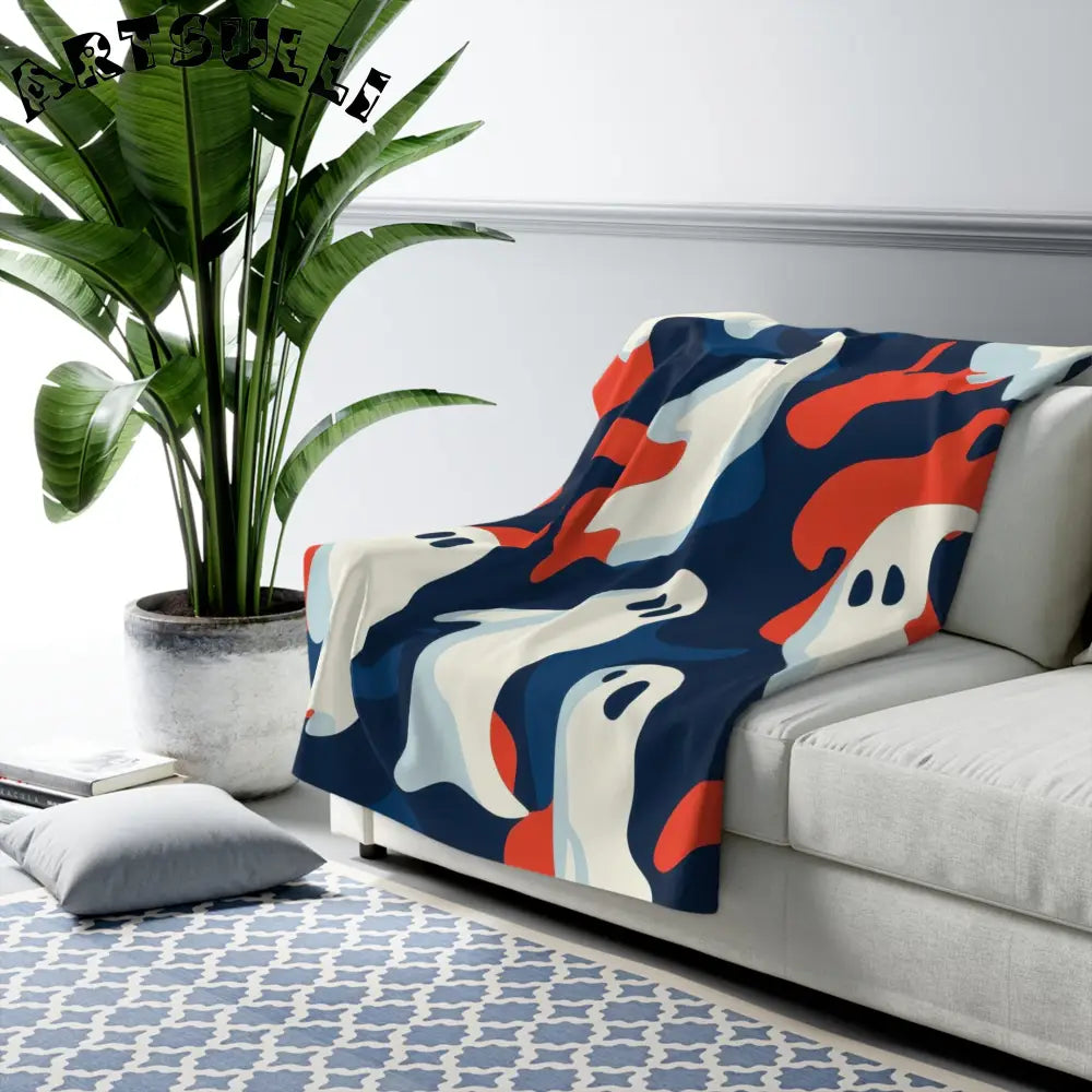 JAKKOUTTHEBXX Camo Ghosts Sherpa Fleece Blanket JAKKOUTTHEBXX
