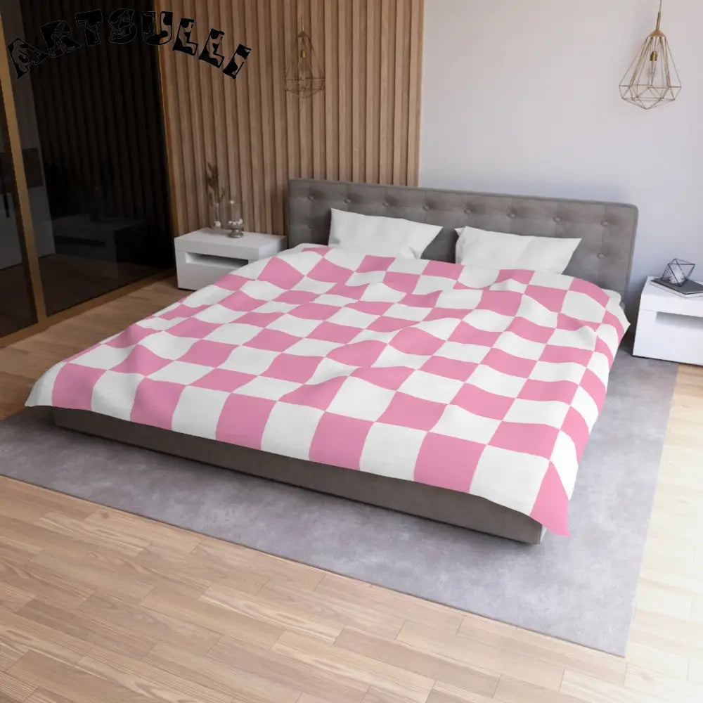 JAKKOUTTHEBXX Checkerboard Hot Pink and White Microfiber Duvet Cover