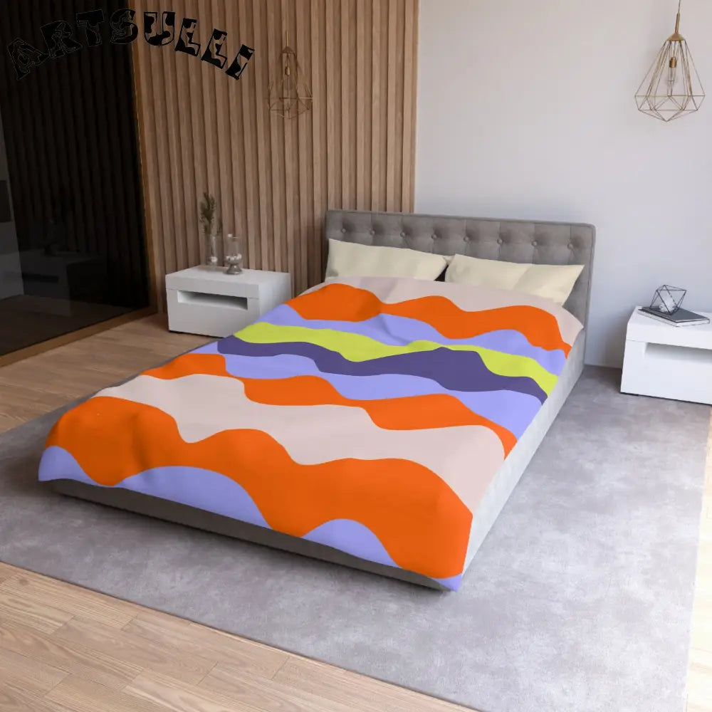 JAKKOUTTHEBXX Waves Red and Blue Microfiber Duvet Cover