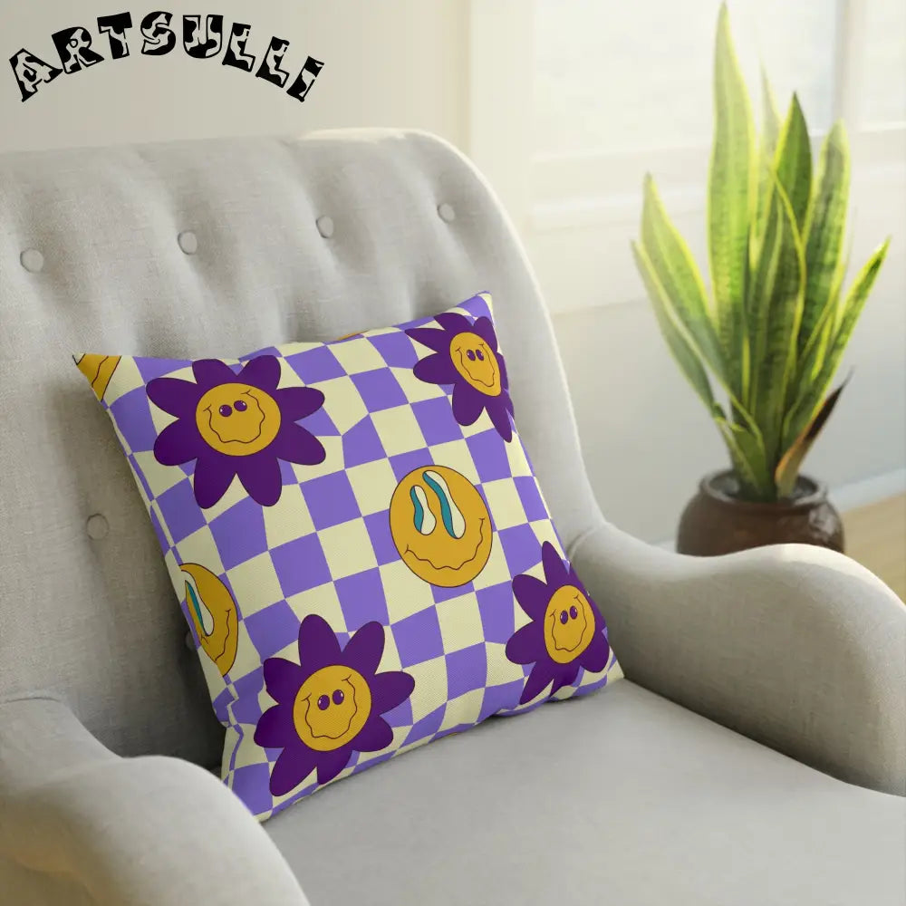 JAKKOUTTHEBXX Trippy Flower Power Motifs Pink Cushion JAKKOUTTHEBXX