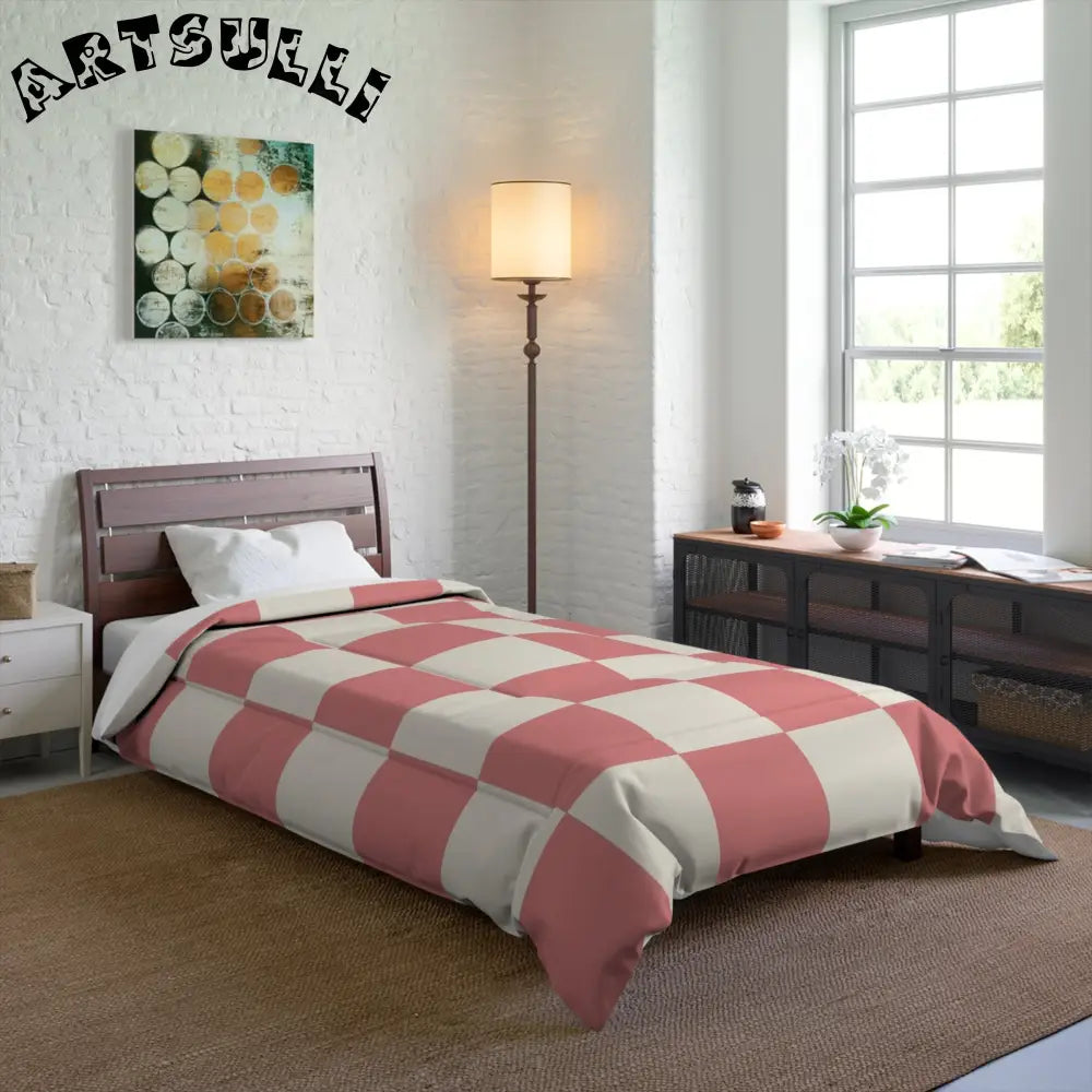 JAKKOUTTHEBXX Retro Checkered Grassland Sprites Comforter