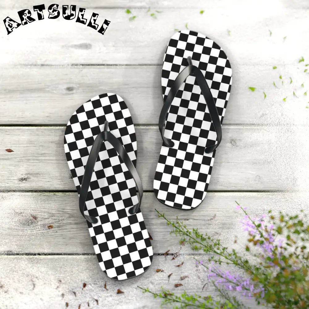 JAKKOUTTHEBXX Checkerboard White and Black Flip Flops JAKKOUTTHEBXX