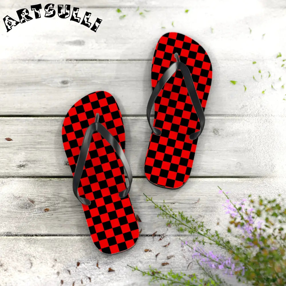 JAKKOUTTHEBXX Checkerboard Red and Black Flip Flops JAKKOUTTHEBXX