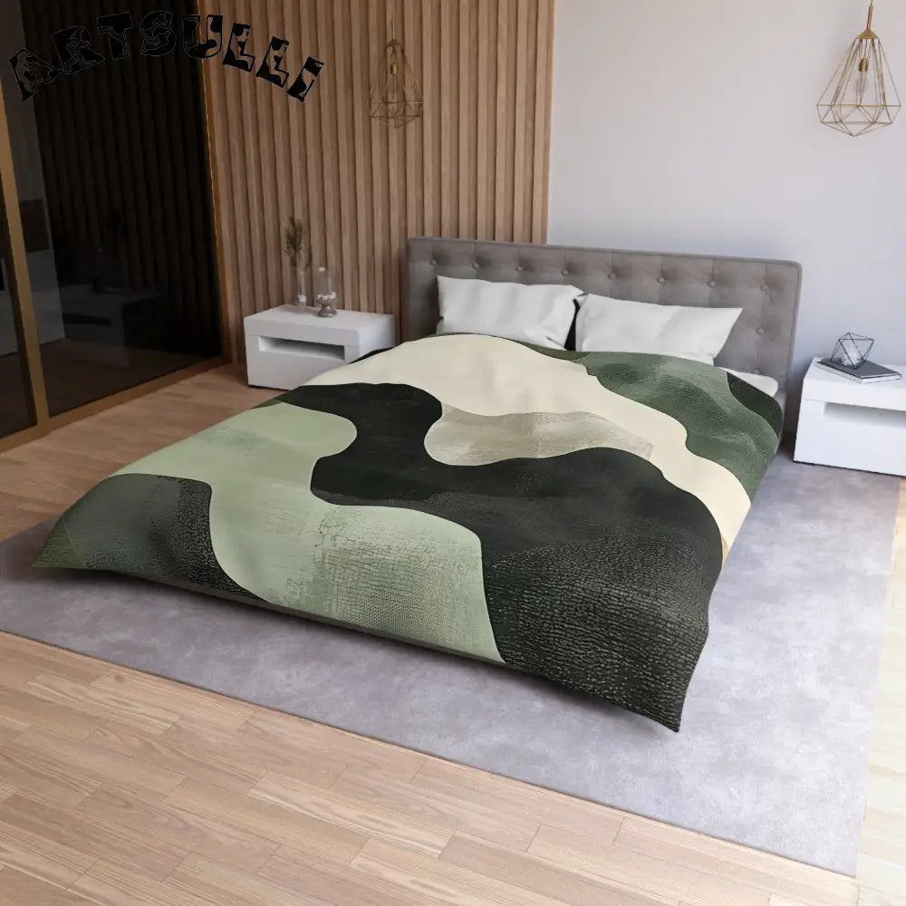 JAKKOUTTHEBXX Abstract Green Black Off White Wavy Pattern Duvet