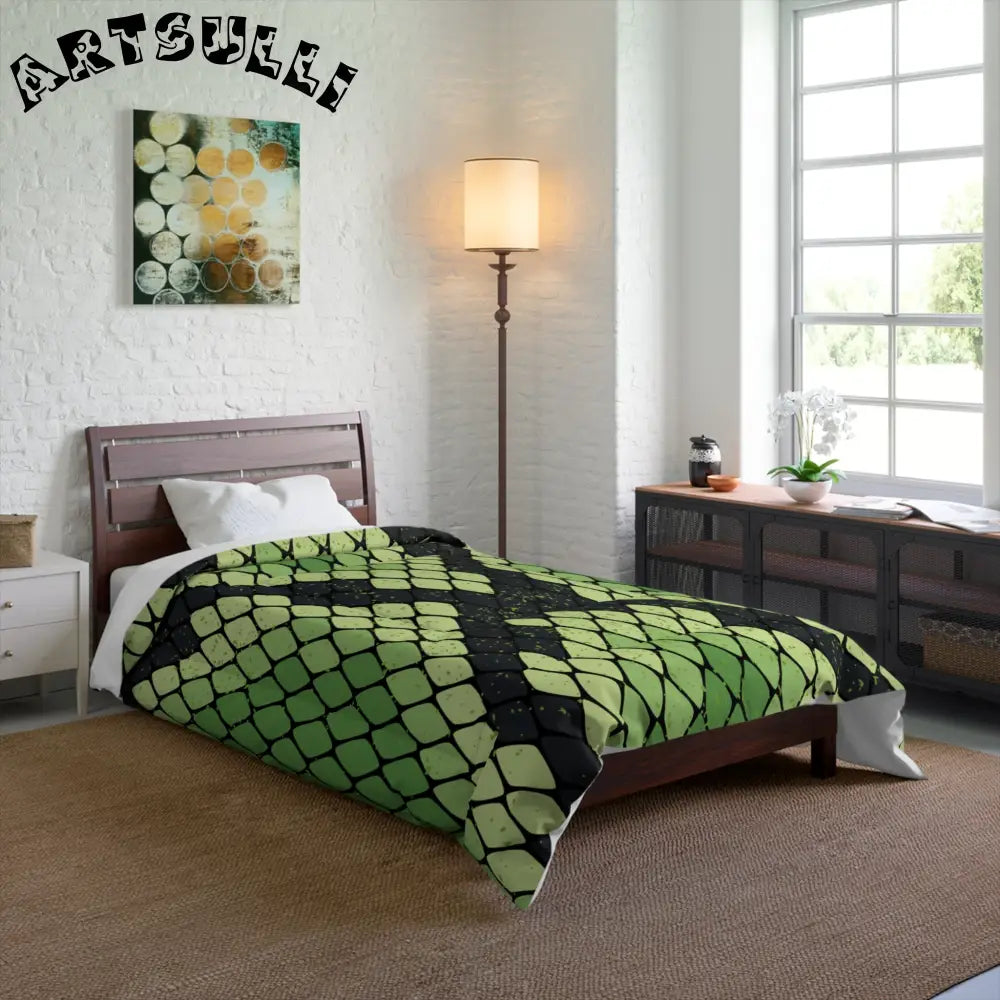JAKKOUTTHEBXX Snake Skin Green and Black Comforter JAKKOUTTHEBXX