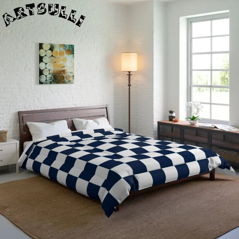 JAKKOUTTHEBXX Checkerboard White and Navy Blue Comforter